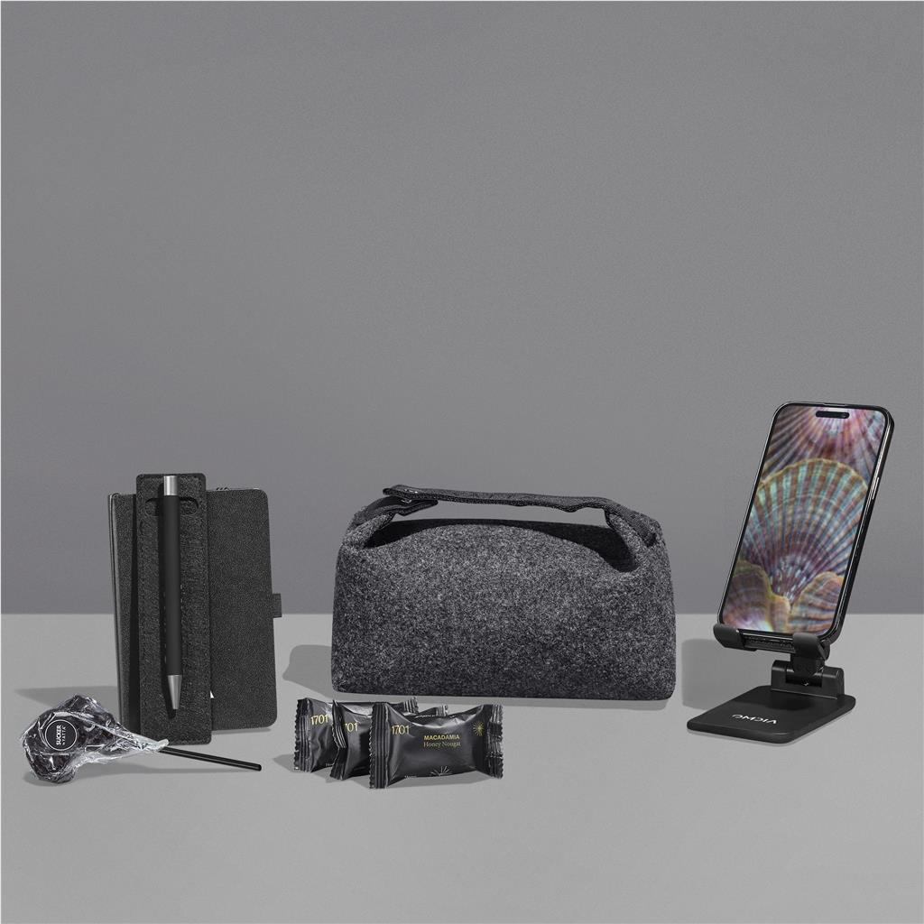 Yatta Gadget Grove Hamper Yatta Gadget Grove Hamper - Image 1