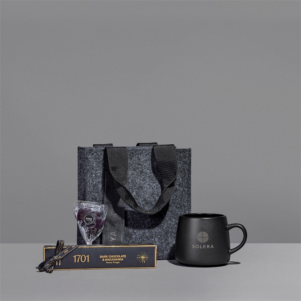 Yatta Chill Vibes Hamper Yatta Chill Vibes Hamper - Image 1