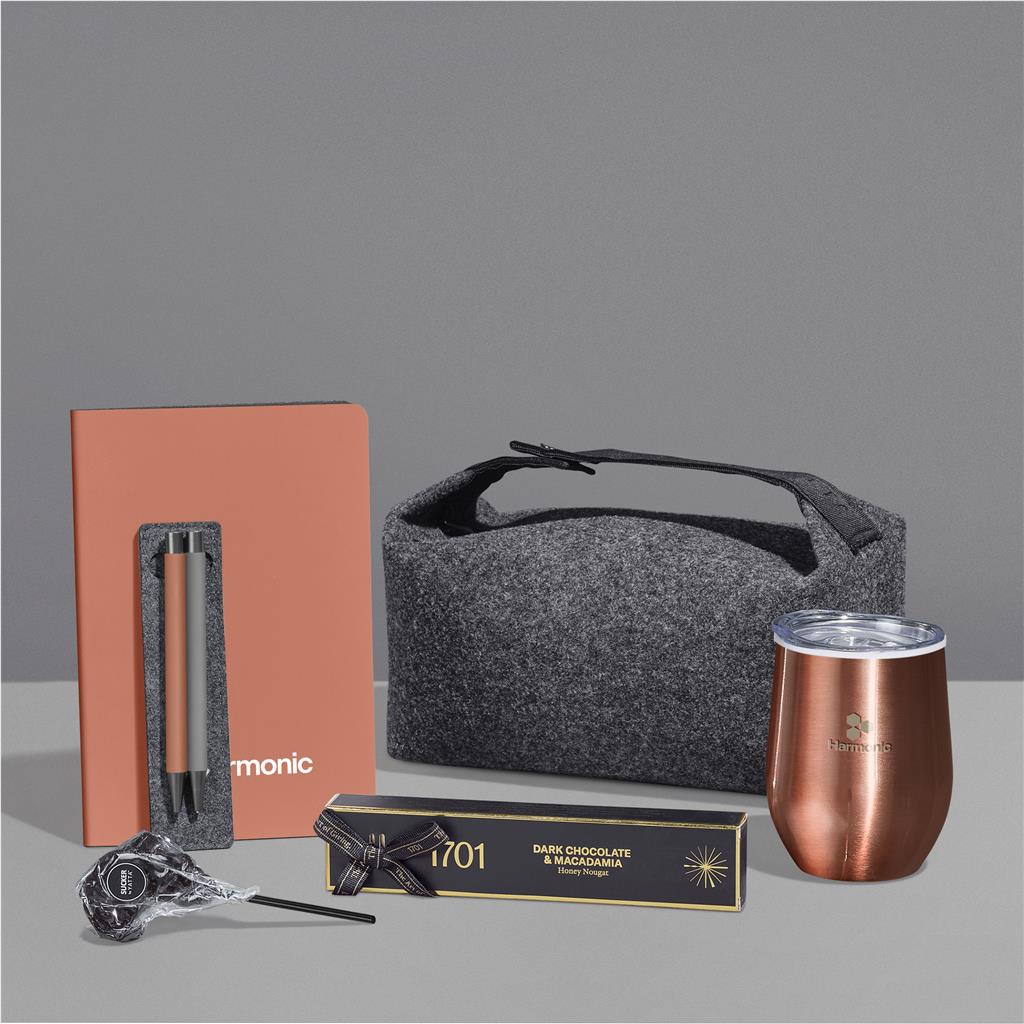 Yatta Luxe Lines Hamper Yatta Luxe Lines Hamper - Image 1