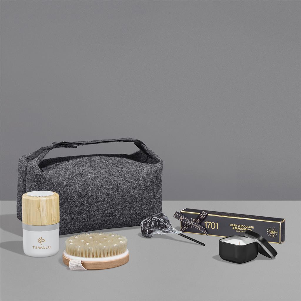 Yatta Glam Glow Hamper Yatta Glam Glow Hamper - Image 1