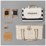 Yatta Golden Glances Hamper - Image 5